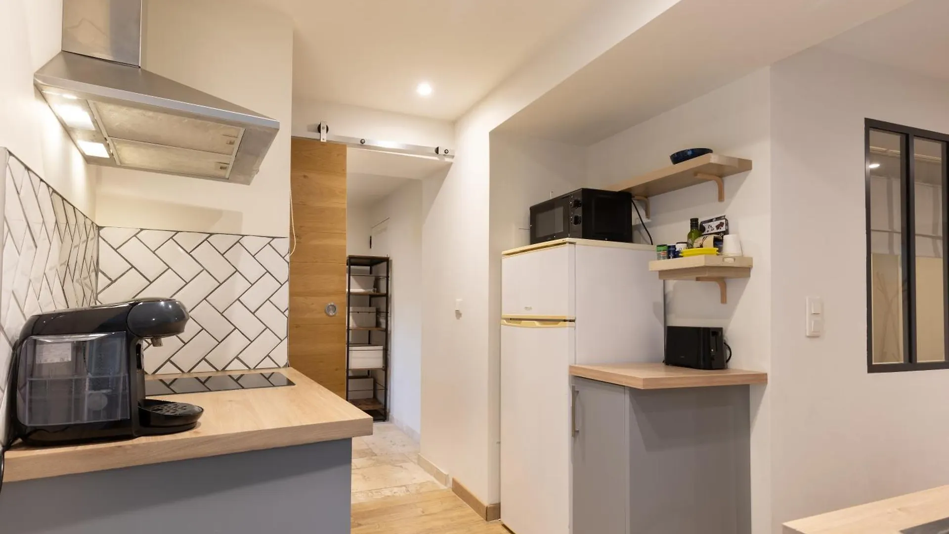 Appartement Le Reflet Du Rhone - Intramuros - Wifi - Clim Avignon France